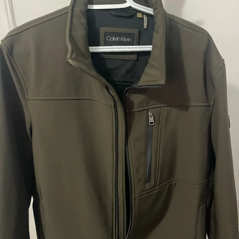 Calvin Klein Men's Dark Green Lightweight Jacket - Picture 3 of 4